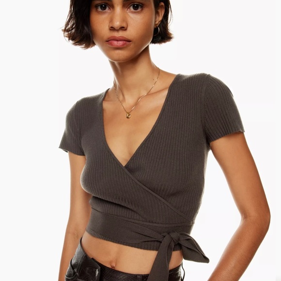 Aritzia Wilfred “All Tied Up Top” - Picture 4 of 4